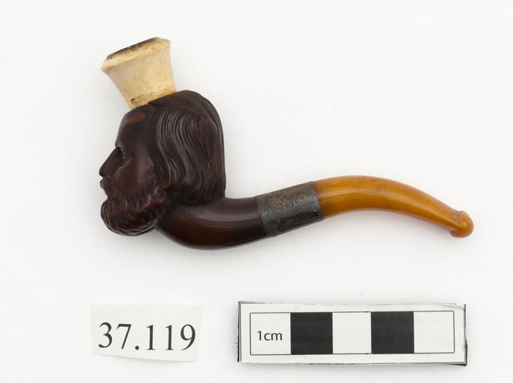 General view of whole of Horniman Museum object no 37.119