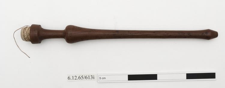 General view of whole of Horniman Museum object no 6.12.65/613i