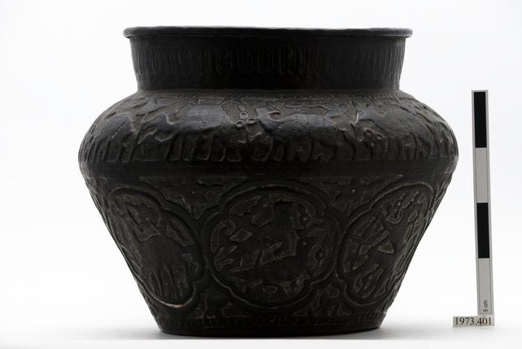 Image of urn