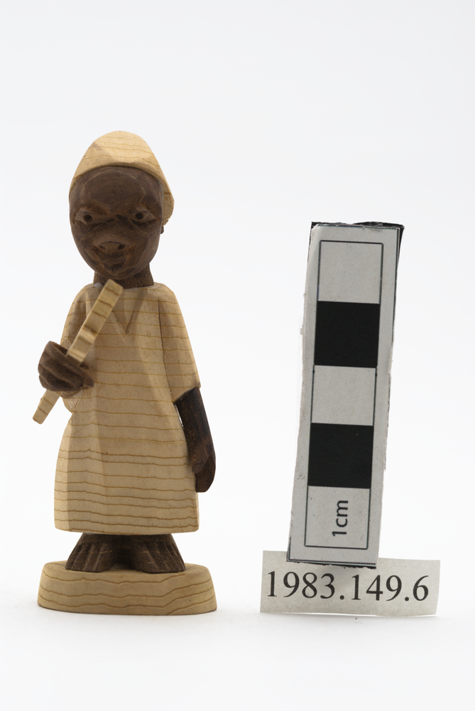 Frontal view of whole of Horniman Museum object no 1983.149.6