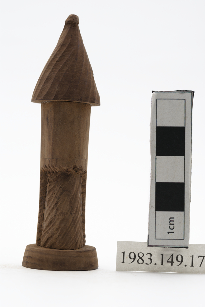 Frontal view of whole of Horniman Museum object no 1983.149.17