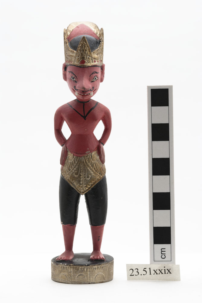 Frontal view of whole of Horniman Museum object no 23.51xxix