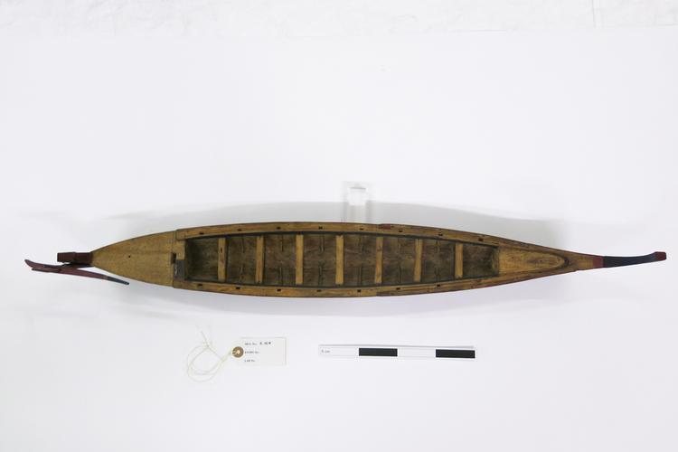 General view of whole of Horniman Museum object no 3.154
