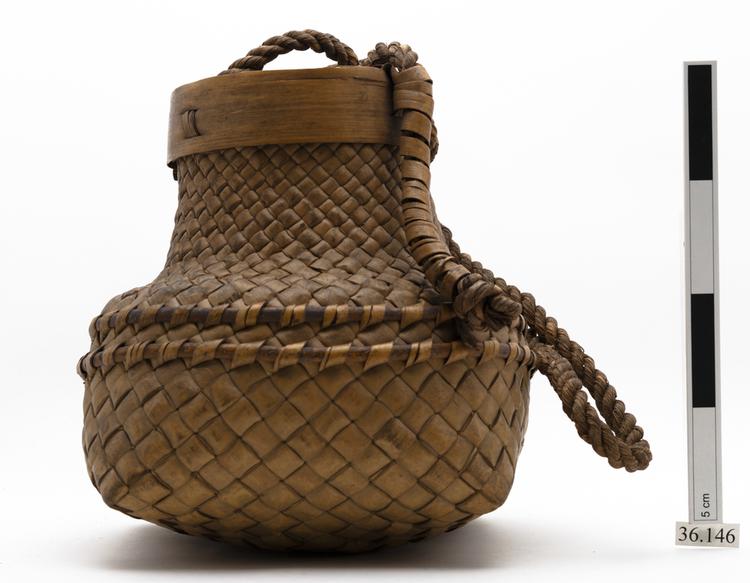 Image of basket (containers)