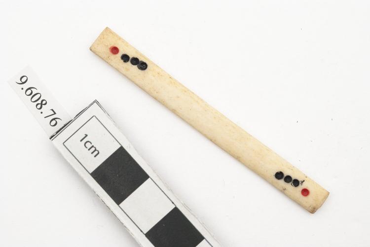 General view of whole of Horniman Museum object no 9.608.76