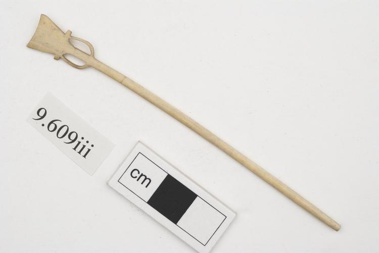 General view of whole of Horniman Museum object no 9.609iii