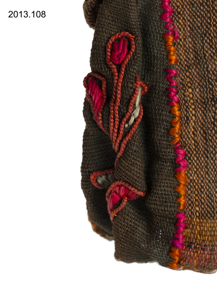 Detail of skirt embroidery of Horniman Museum object no 2013.108