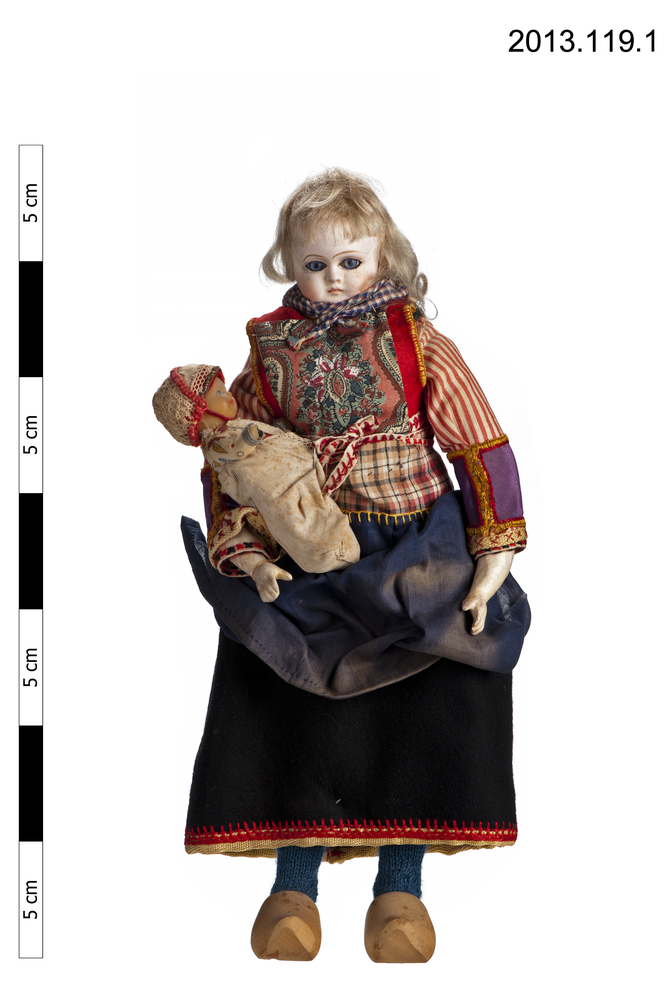 Image of doll (pastimes: toys)