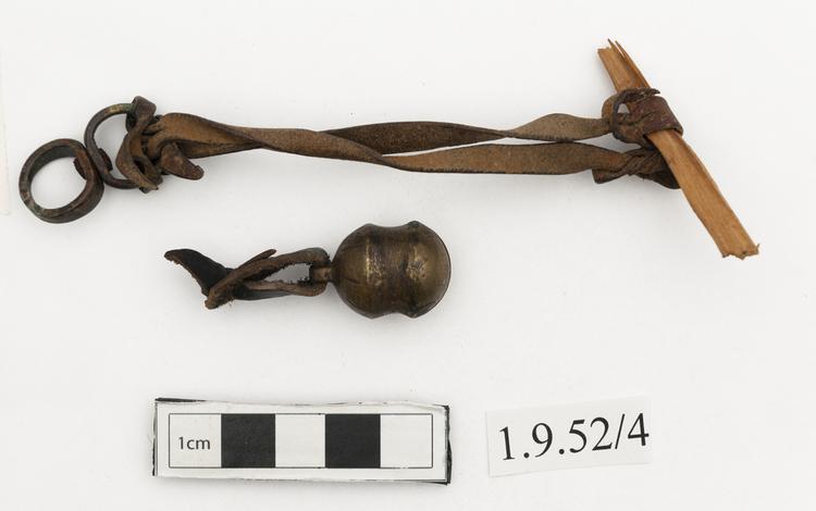 General view of whole of Horniman Museum object no 1.9.52/4