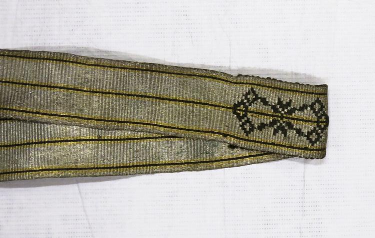 Detail of embroidery of Horniman Museum object no 9.5.62/6