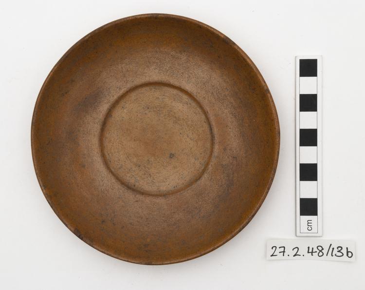 saucer (containers)