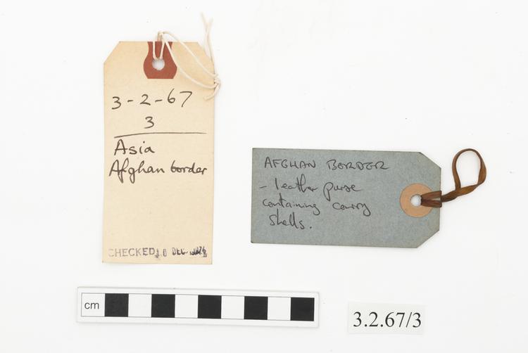 General view of label of Horniman Museum object no 3.2.67/3