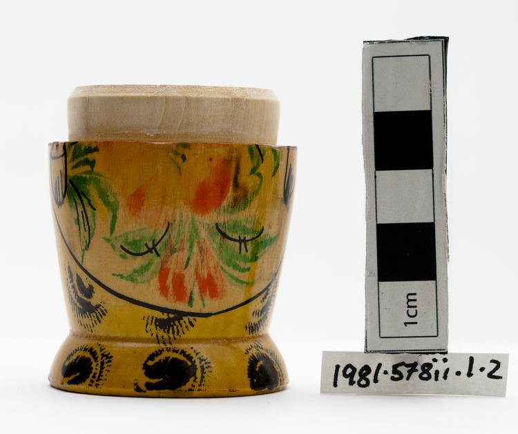 Frontal view of whole of Horniman Museum object no 1981.578ii.1.2