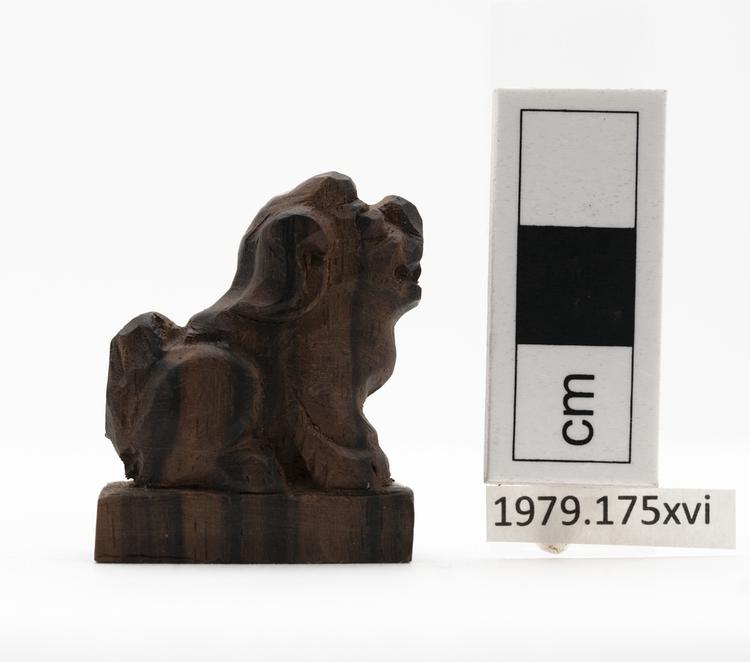 Right side of whole of Horniman Museum object no 1979.175xvi