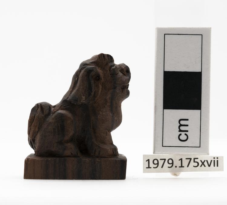 Right side of whole of Horniman Museum object no 1979.175xvii