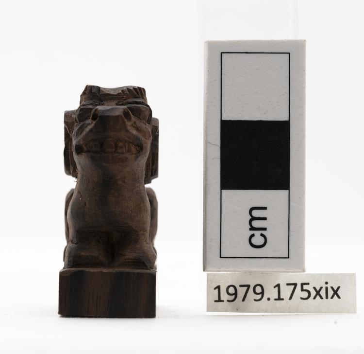 Front view of whole of Horniman Museum object no 1979.175xix