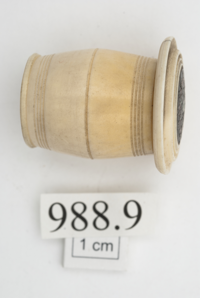 General view of whole of Horniman Museum object no 988.9