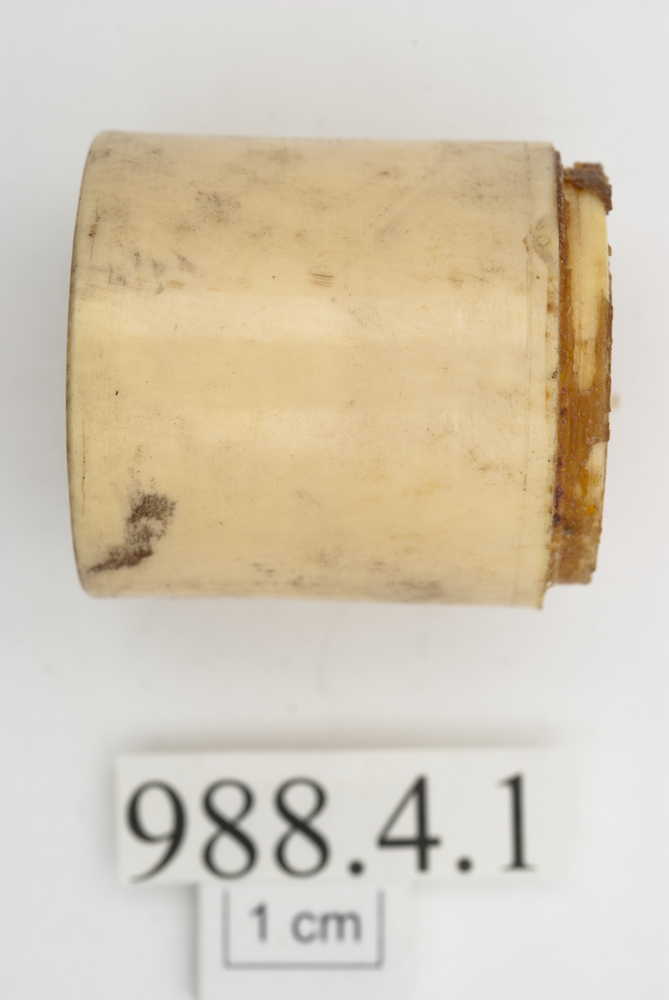 General view of whole of Horniman Museum object no 988.4.1