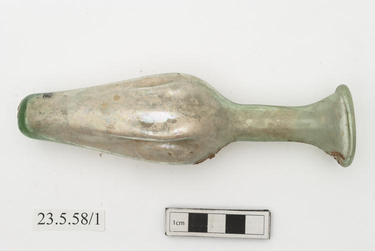 Image of vase (household miscellany)