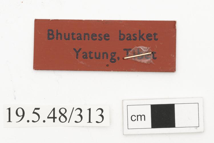 General view of label of Horniman Museum object no 19.5.48/313