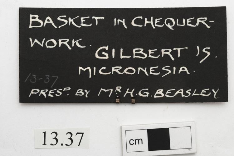 General view of label of Horniman Museum object no 13.37