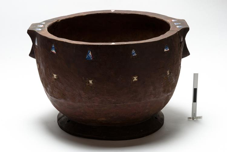 Image of bowl (containers)