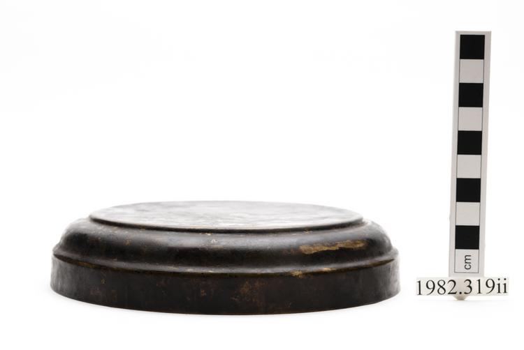 butter container; lid (containers)