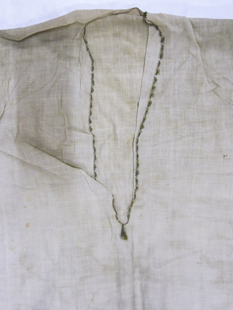Detail view of collar of Horniman Museum object no nn5081
