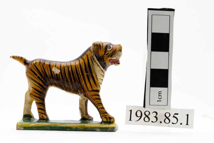 General view of whole of Horniman Museum object no 1983.85.1