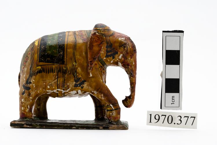 General view of whole of Horniman Museum object no 1970.377