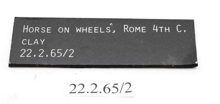 Label view of whole of Horniman Museum object no 22.2.65/2