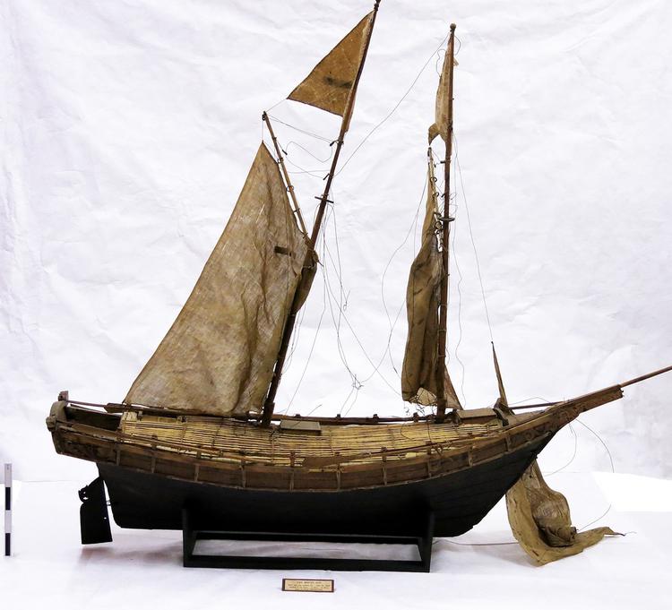 schooner (deep draught vessel (water transport: accessories))