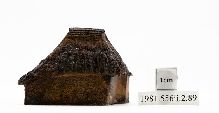 Rear view of whole of Horniman Museum object no 1981.556ii.2.89