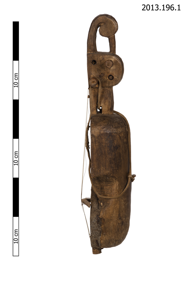 Lateral view from left of whole of Horniman Museum object no 2013.196.1