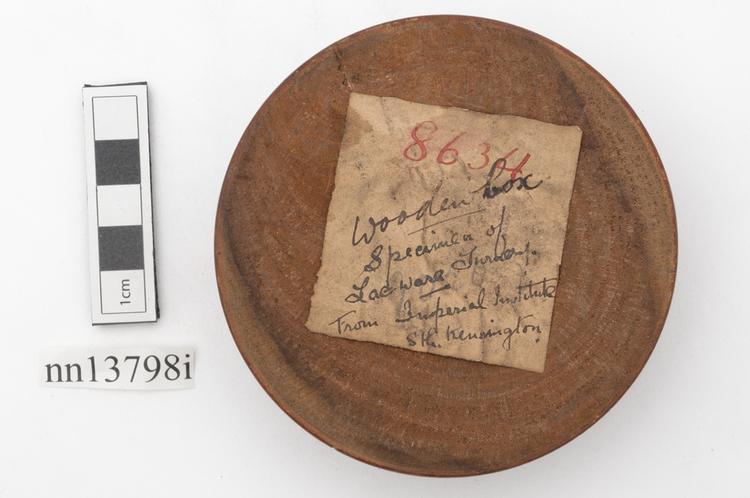 General view of label of Horniman Museum object no nn13798i