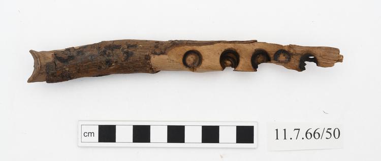 General view of whole of Horniman Museum object no 11.7.66/50