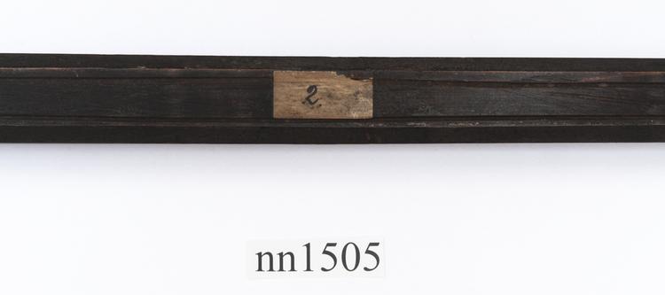 Detail view of label of Horniman Museum object no nn1505