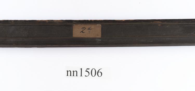 General view of label of Horniman Museum object no nn1506