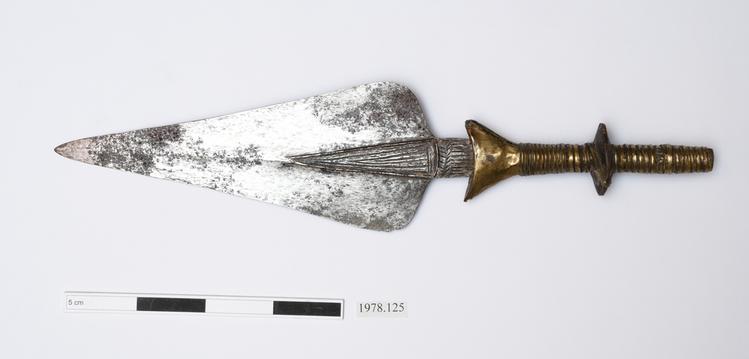 Image of sword (weapons: edged)