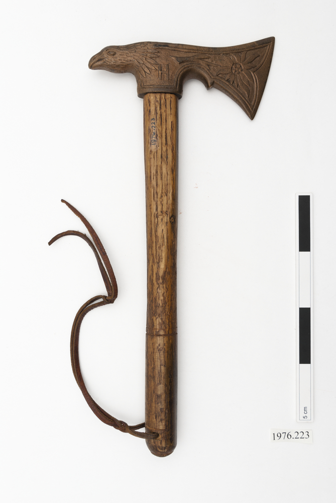 Image of tomahawk (axe (weapons: edged))