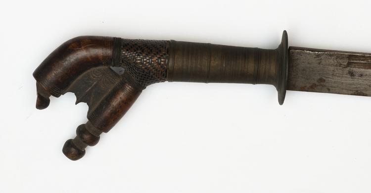 Detail view of hilt of Horniman Museum object no nn12566.1