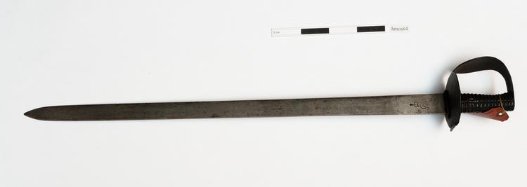 Image of sword (weapons: edged)