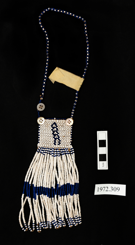 Image of necklet (neck ornament (personal adornment))