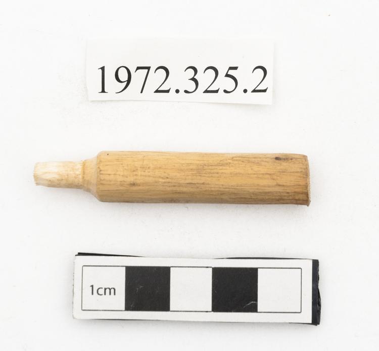 General view of whole of Horniman Museum object no 1972.325.2