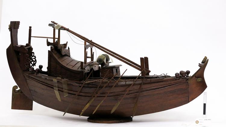 boat model; fishing boat - Horniman Museum and Gardens