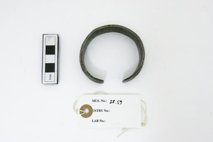General view of whole of Horniman Museum object no 28.59