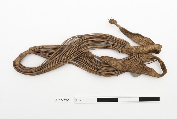 Image of belt (waist ornament)