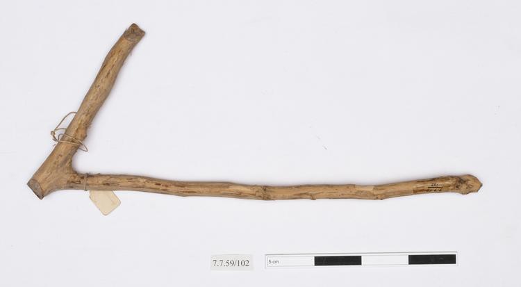 General view of whole of Horniman Museum object no 7.7.59/102