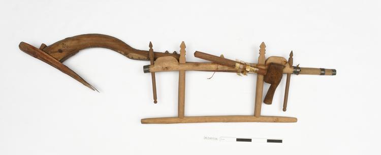General view of whole of Horniman Museum object no 28.2.63/116