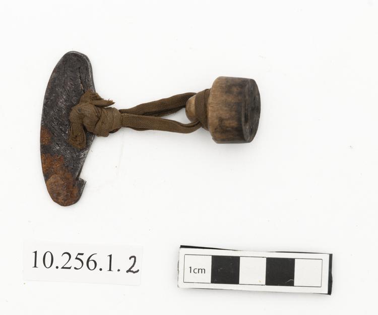 General view of whole of Horniman Museum object no 10.256.1.2